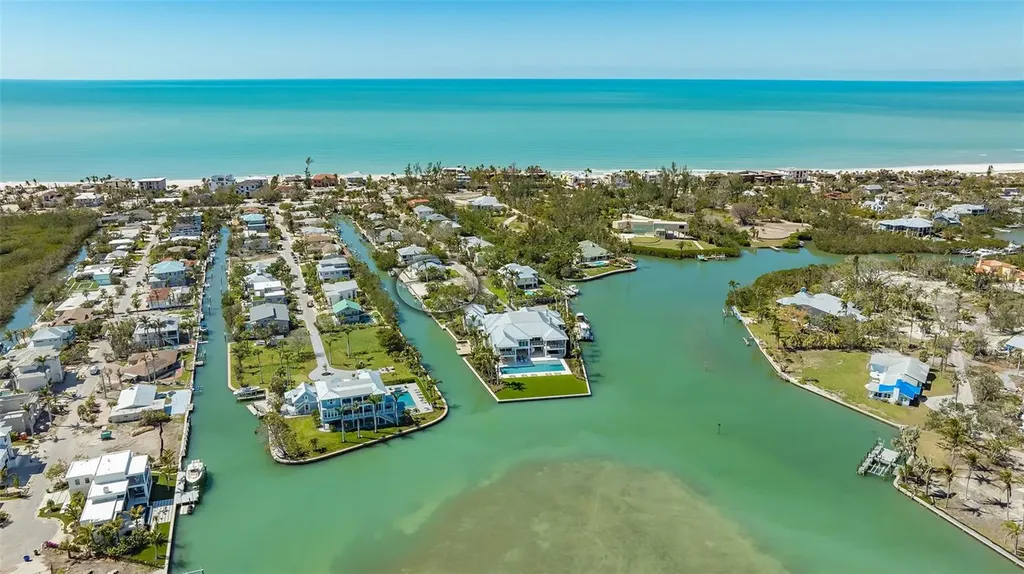 592 Juan Anasco Drive Longboat Key FL 34228