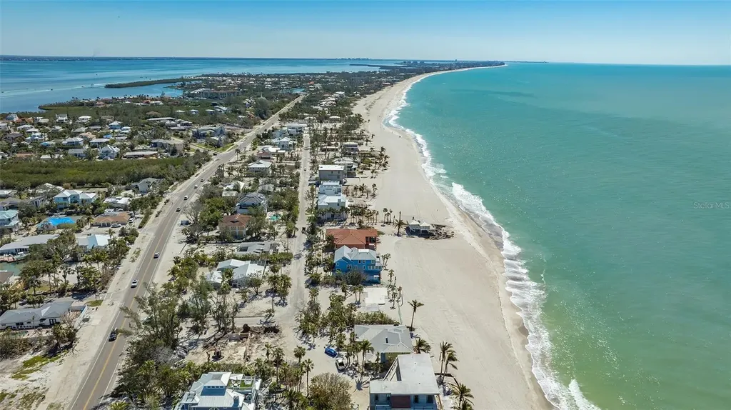 592 Juan Anasco Drive Longboat Key FL 34228