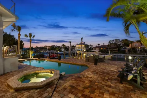 123 8th Street E Tierra Verde FL 33715