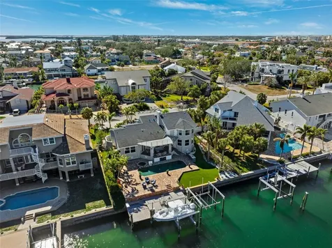 123 8th Street E Tierra Verde FL 33715