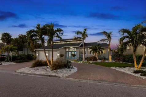 123 8th Street E Tierra Verde FL 33715