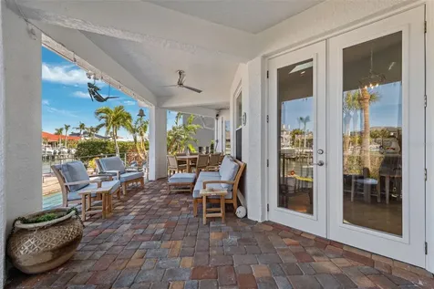 123 8th Street E Tierra Verde FL 33715