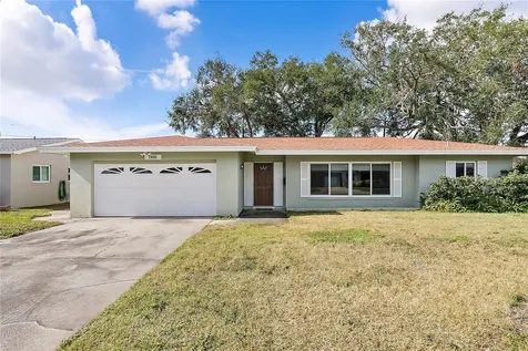2800 65th Way N St Petersburg FL 33710