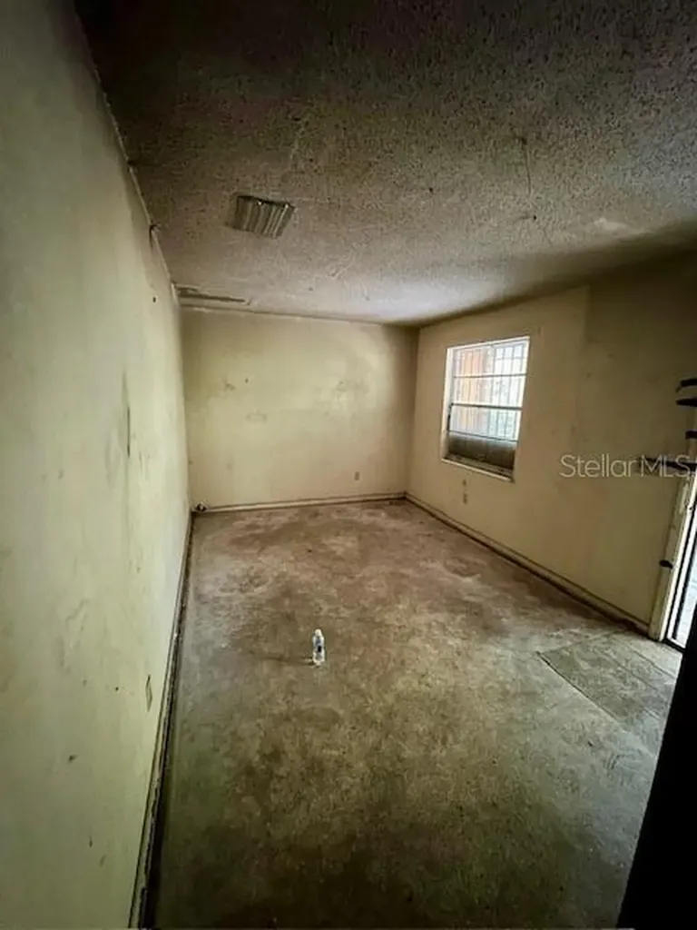 1918 Mountain Lake Cutoff Road Lake Wales FL 33859