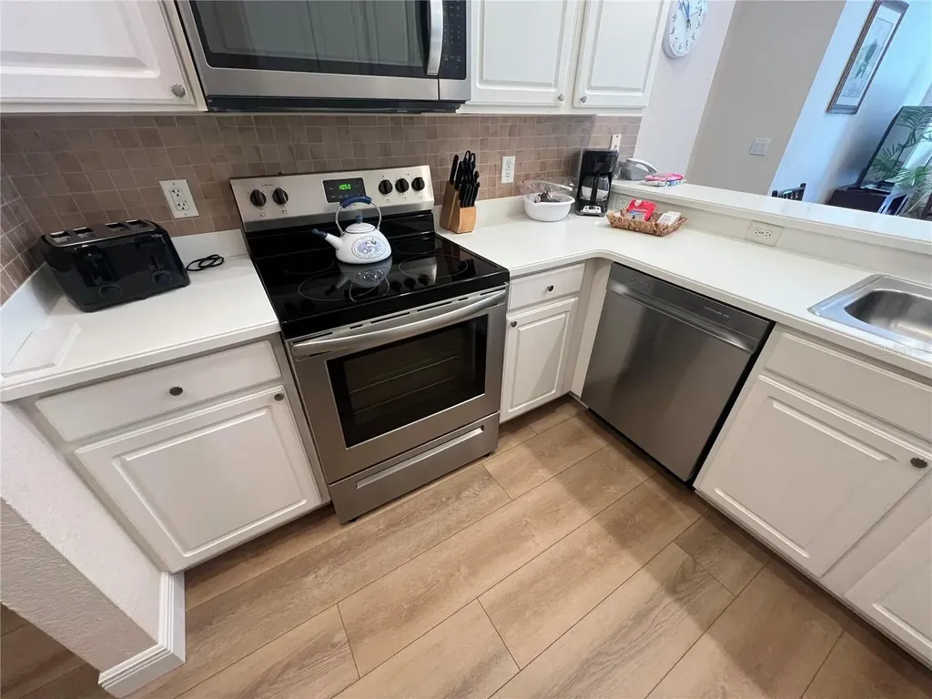409 Lucaya Loop Davenport FL 33897