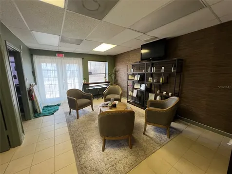 2108 W Kennedy Boulevard Tampa FL 33606