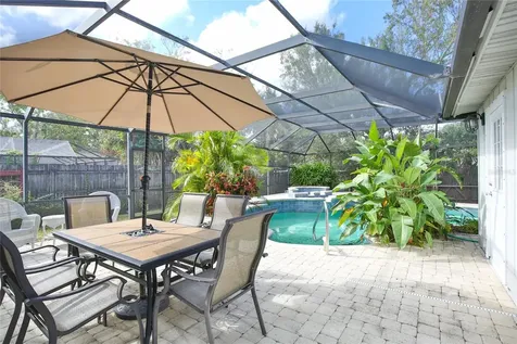 8224 Country Oaks Court Sarasota FL 34243
