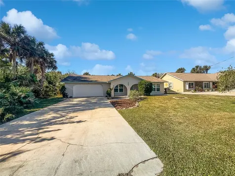 2448 S Daytona Avenue Flagler Beach FL 32136