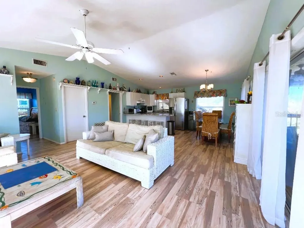 9526 Jolly Roger Trail Placida FL 33946