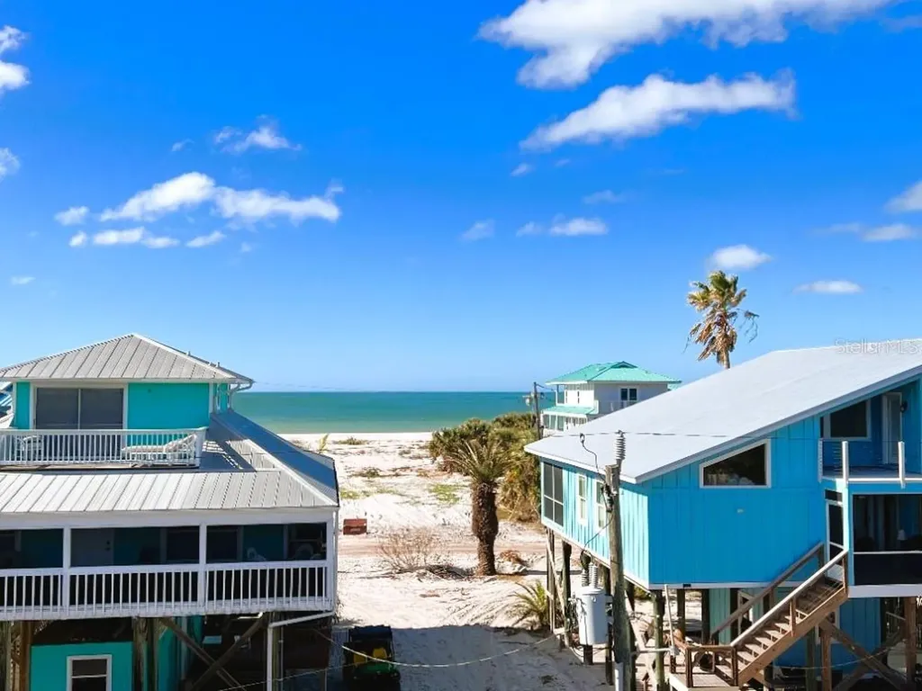 9526 Jolly Roger Trail Placida FL 33946