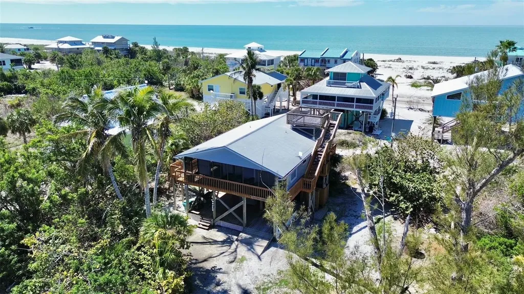9526 Jolly Roger Trail Placida FL 33946