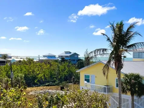 9526 Jolly Roger Trail Placida FL 33946