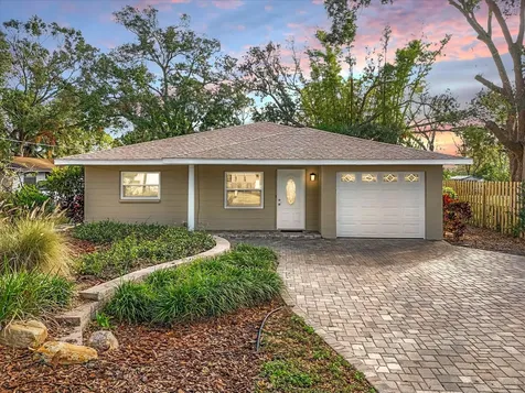 5819 Little River Drive Tampa FL 33615