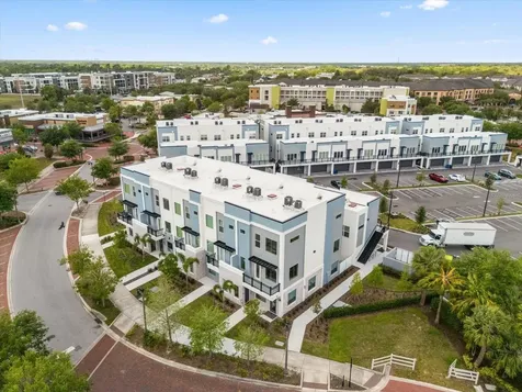 413 Mike Roberto Way Oviedo FL 32765