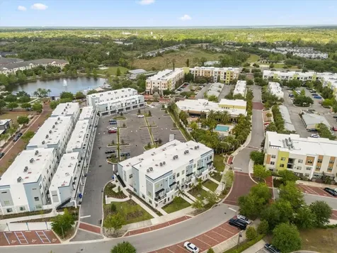 413 Mike Roberto Way Oviedo FL 32765