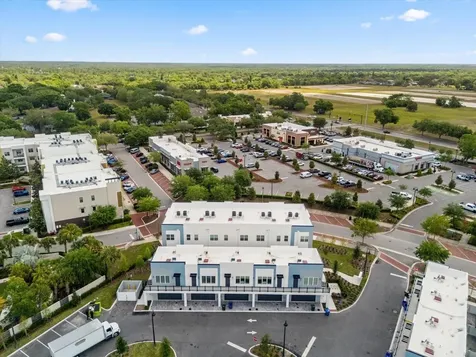 413 Mike Roberto Way Oviedo FL 32765