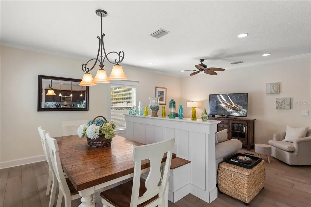 413 Pine Avenue Anna Maria FL 34216