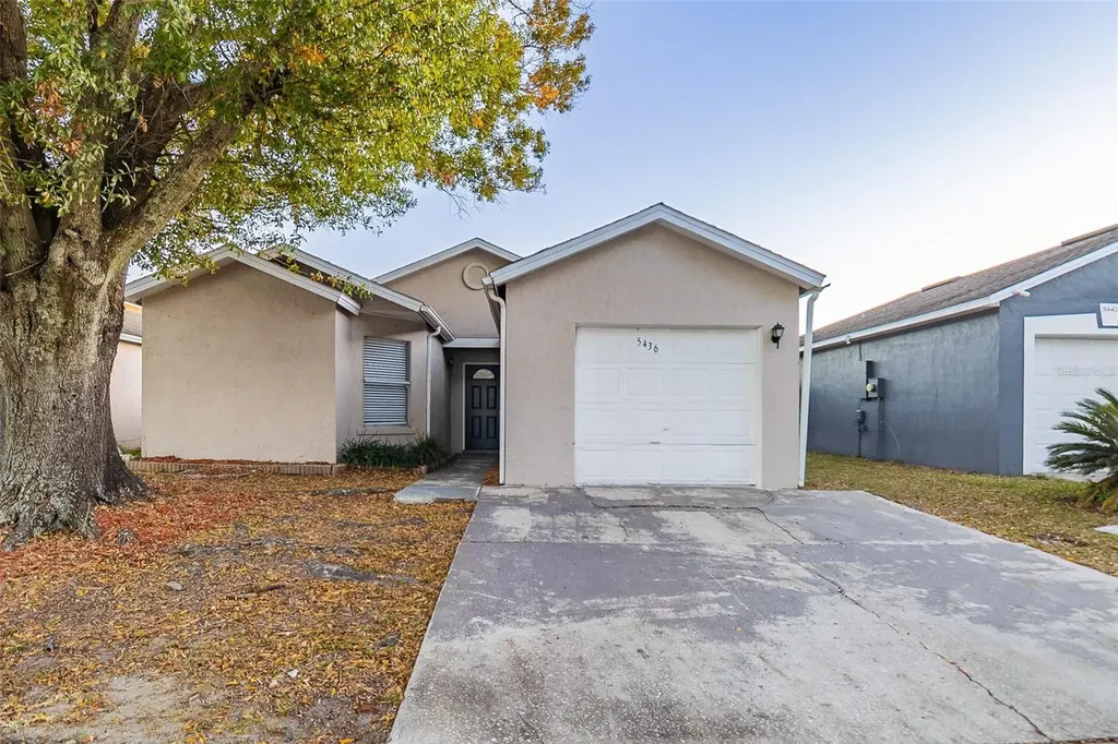5436 Wood Crossing Street Orlando FL 32811