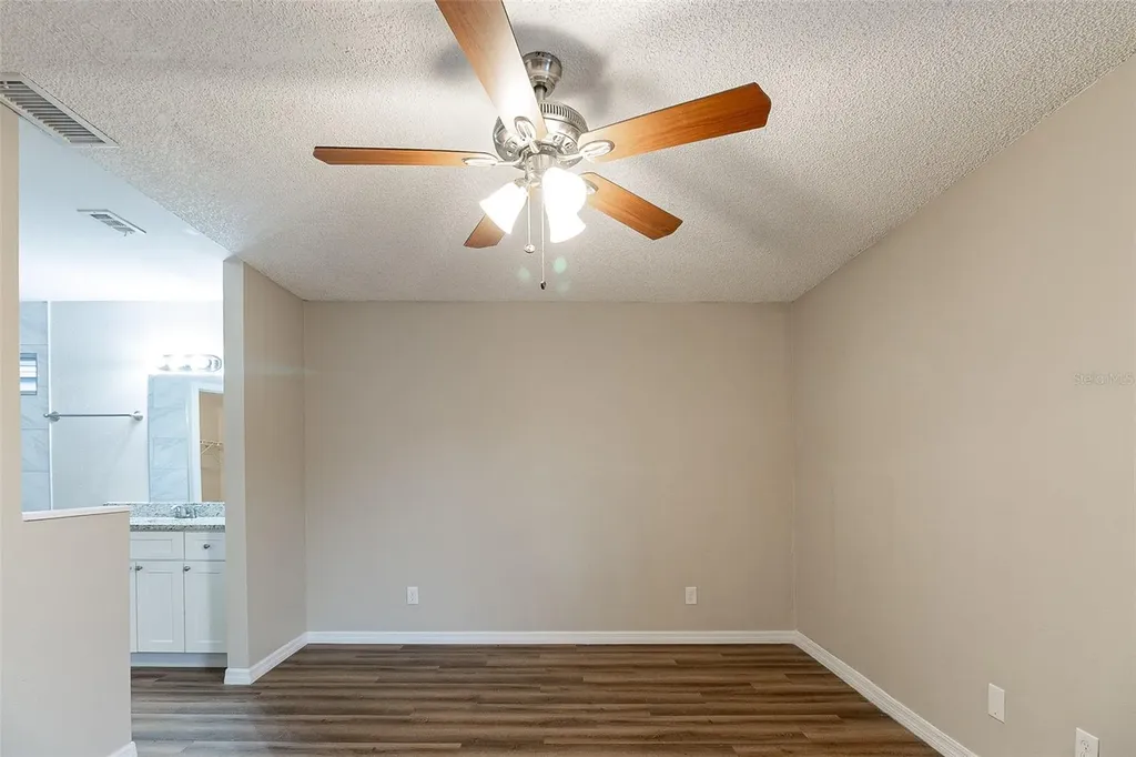 5436 Wood Crossing Street Orlando FL 32811
