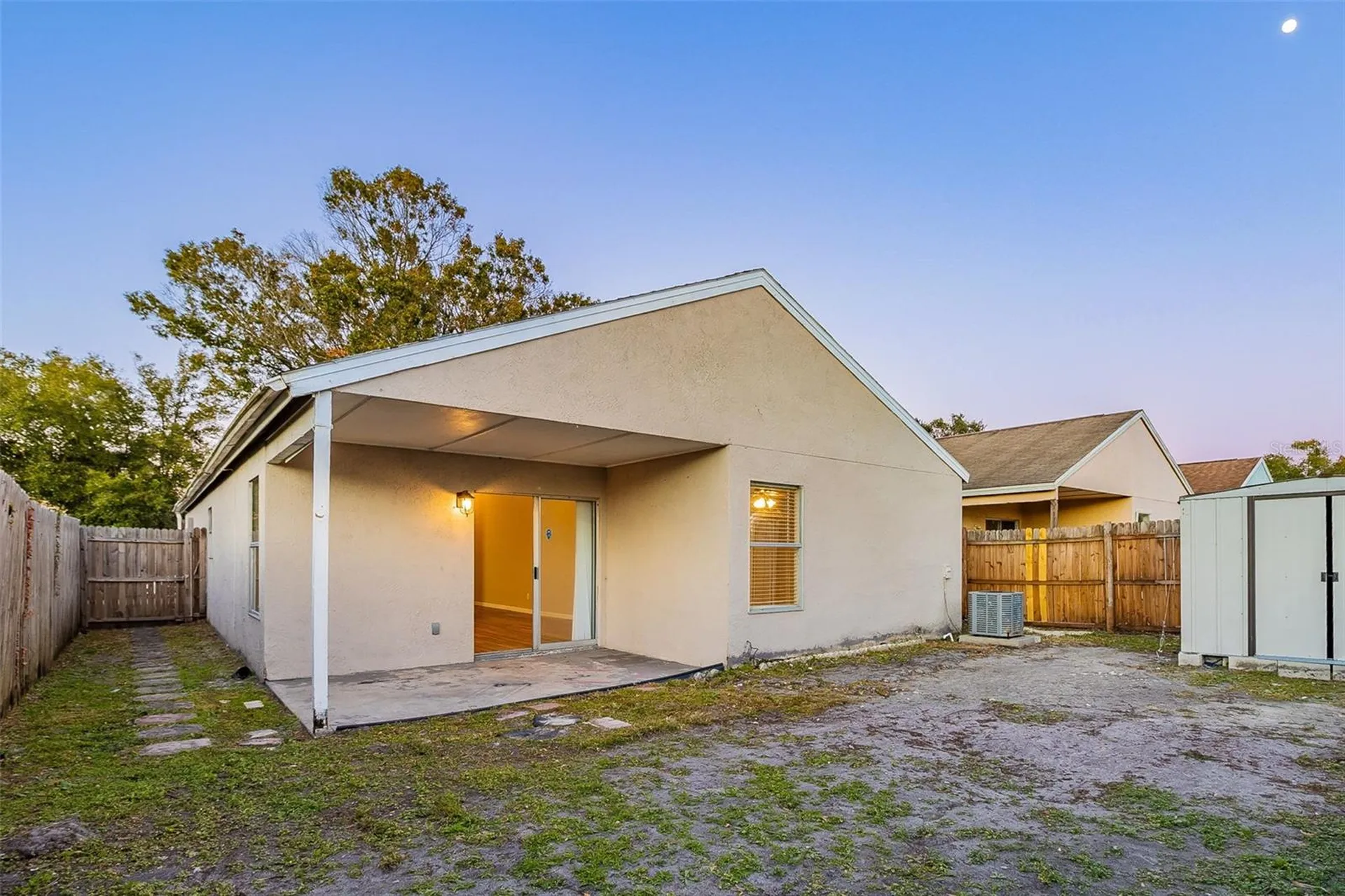 5436 Wood Crossing Street Orlando FL 32811