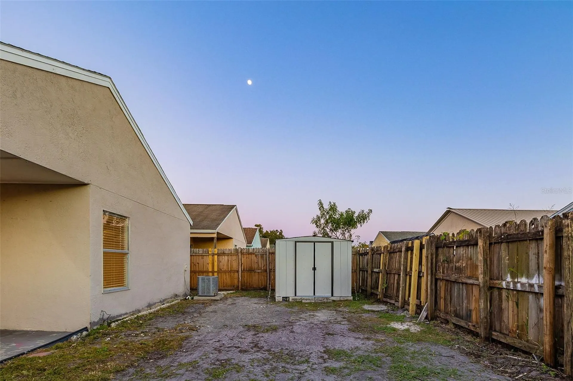 5436 Wood Crossing Street Orlando FL 32811