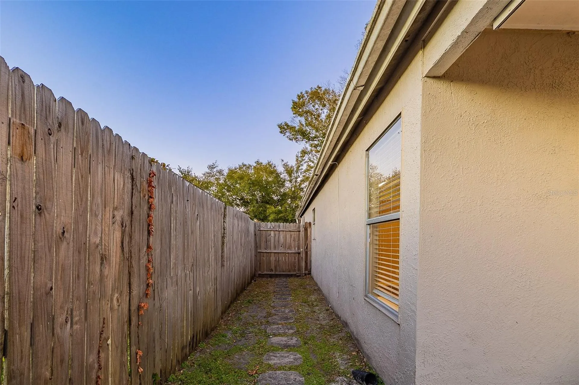 5436 Wood Crossing Street Orlando FL 32811