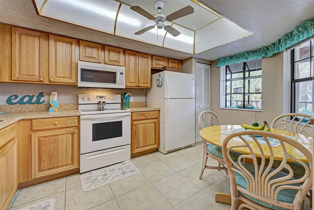 524 Pine Hollow Circle Englewood FL 34223