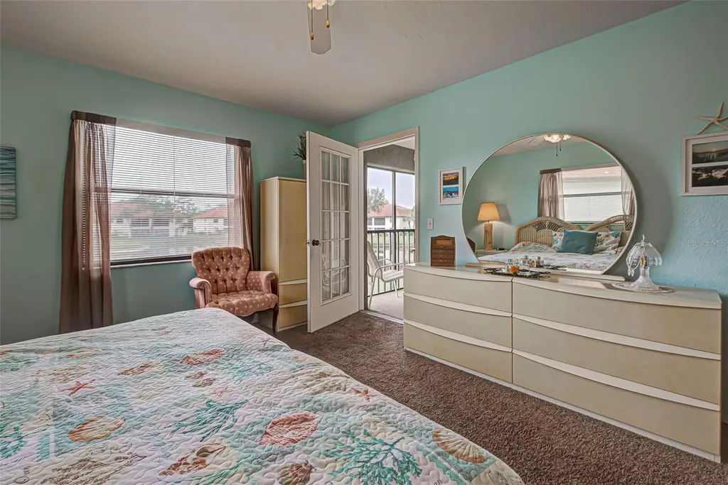 524 Pine Hollow Circle Englewood FL 34223