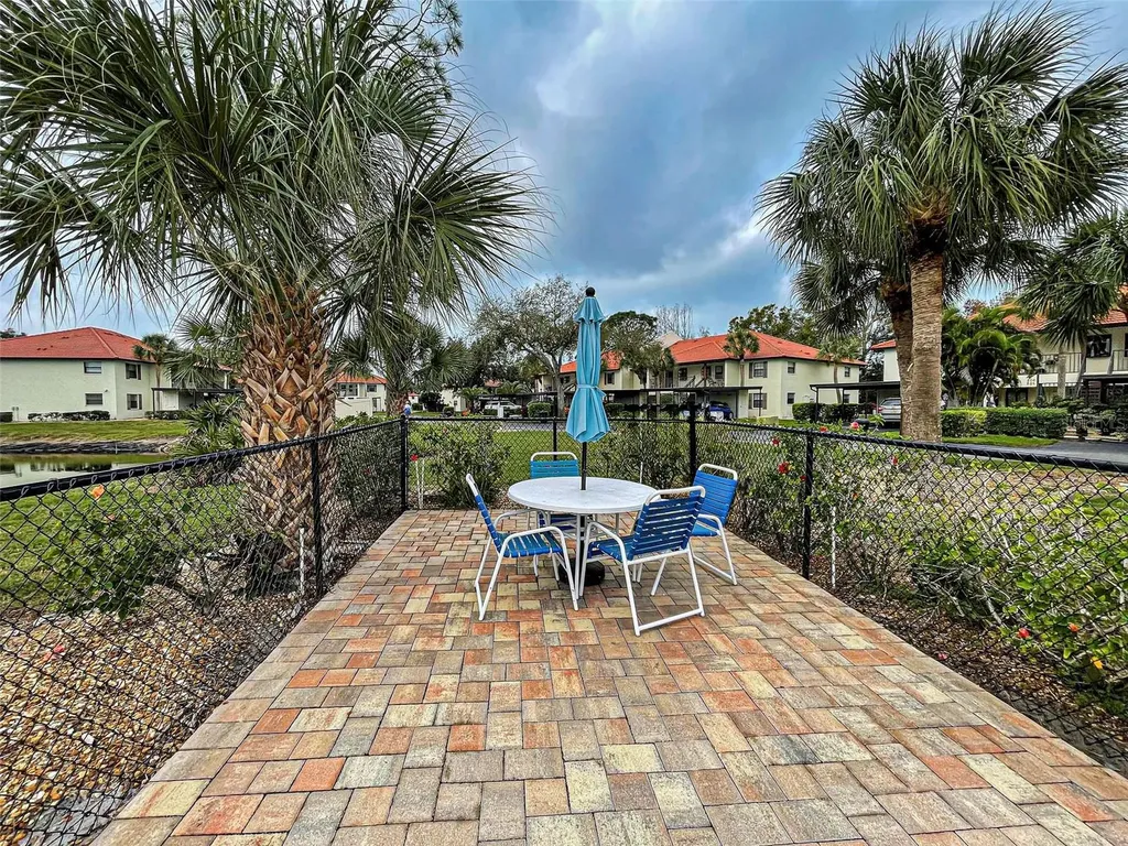 524 Pine Hollow Circle Englewood FL 34223