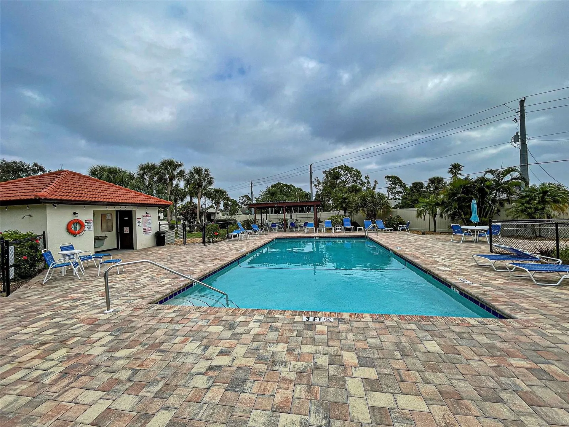 524 Pine Hollow Circle Englewood FL 34223