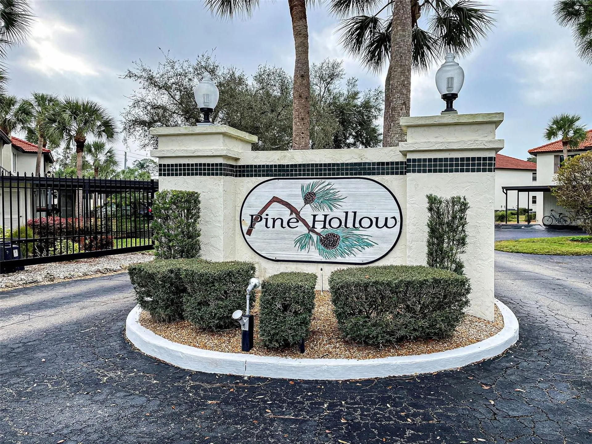 524 Pine Hollow Circle Englewood FL 34223