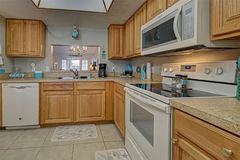524 Pine Hollow Circle Englewood FL 34223