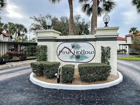 524 Pine Hollow Circle Englewood FL 34223