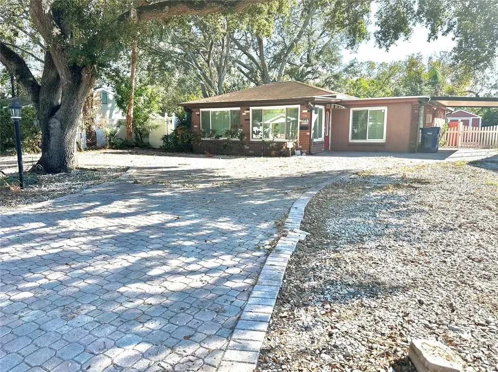 4714 W Bay Vista Avenue Tampa FL 33611