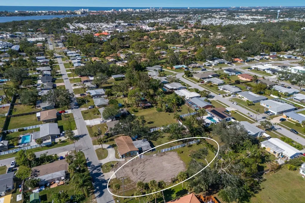 2209 Cass Street Sarasota FL 34231