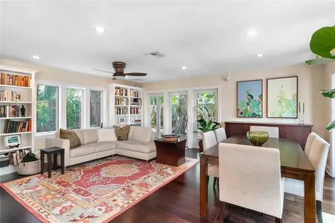1656 Hillview Street Sarasota FL 34239