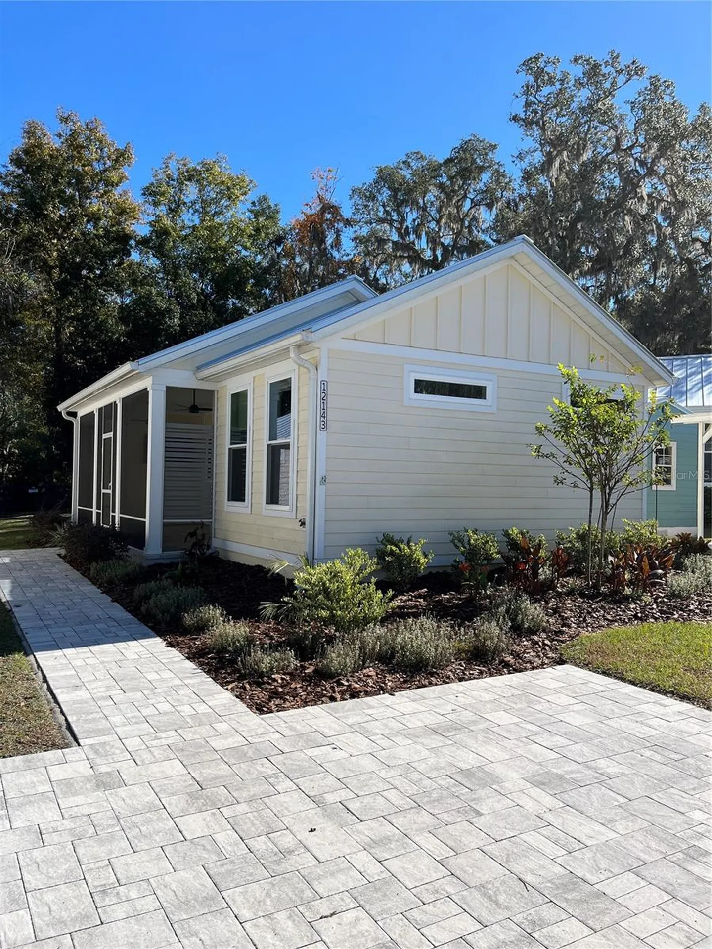 12143 Grand Oak Lane Oxford FL 34484
