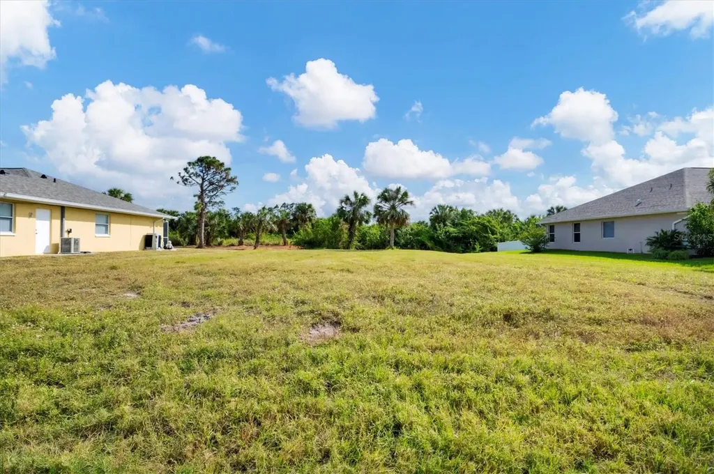 74 Long Meadow Court Rotonda West FL 33947