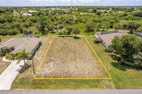 74 Long Meadow Court Rotonda West FL 33947