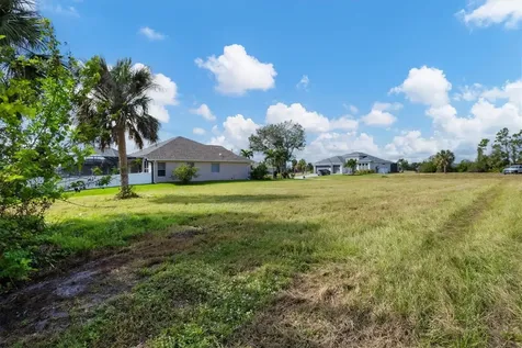 74 Long Meadow Court Rotonda West FL 33947