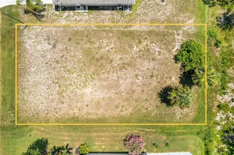 74 Long Meadow Court Rotonda West FL 33947