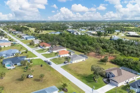 74 Long Meadow Court Rotonda West FL 33947