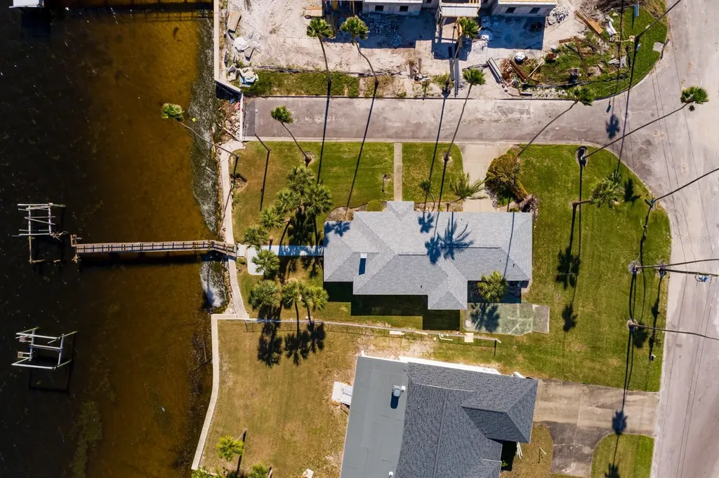 3401 Bayshore Boulevard NE St Petersburg FL 33703