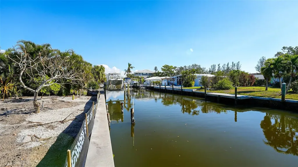 660 Longview Drive Longboat Key FL 34228