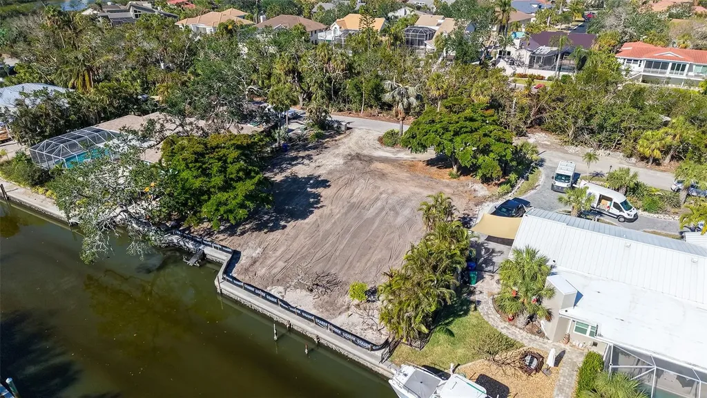 660 Longview Drive Longboat Key FL 34228