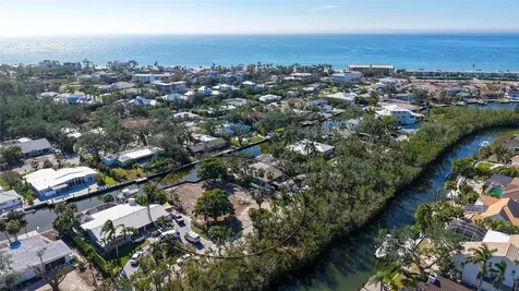 660 Longview Drive Longboat Key FL 34228