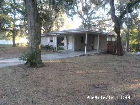 1328 Cambridge Drive Leesburg FL 34748