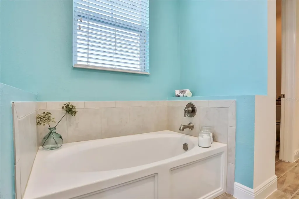 3056 Parrot Head Place Kissimmee FL 34747