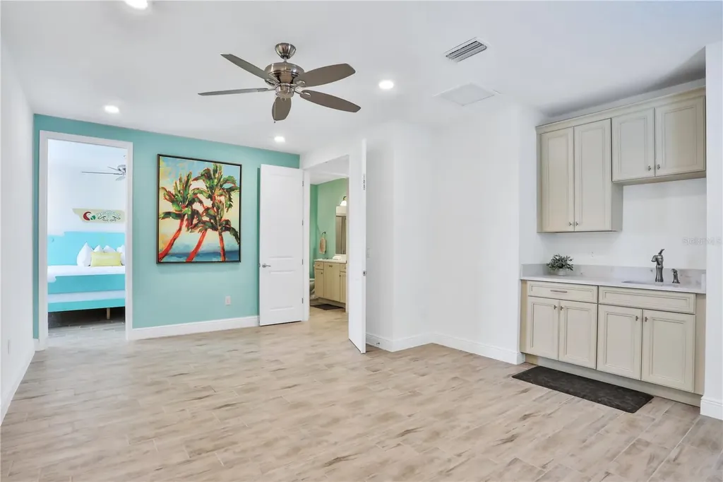 3056 Parrot Head Place Kissimmee FL 34747