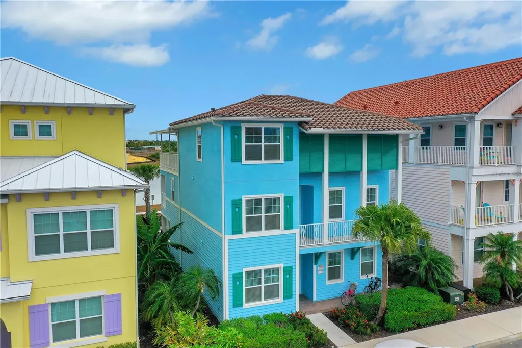 3056 Parrot Head Place Kissimmee FL 34747